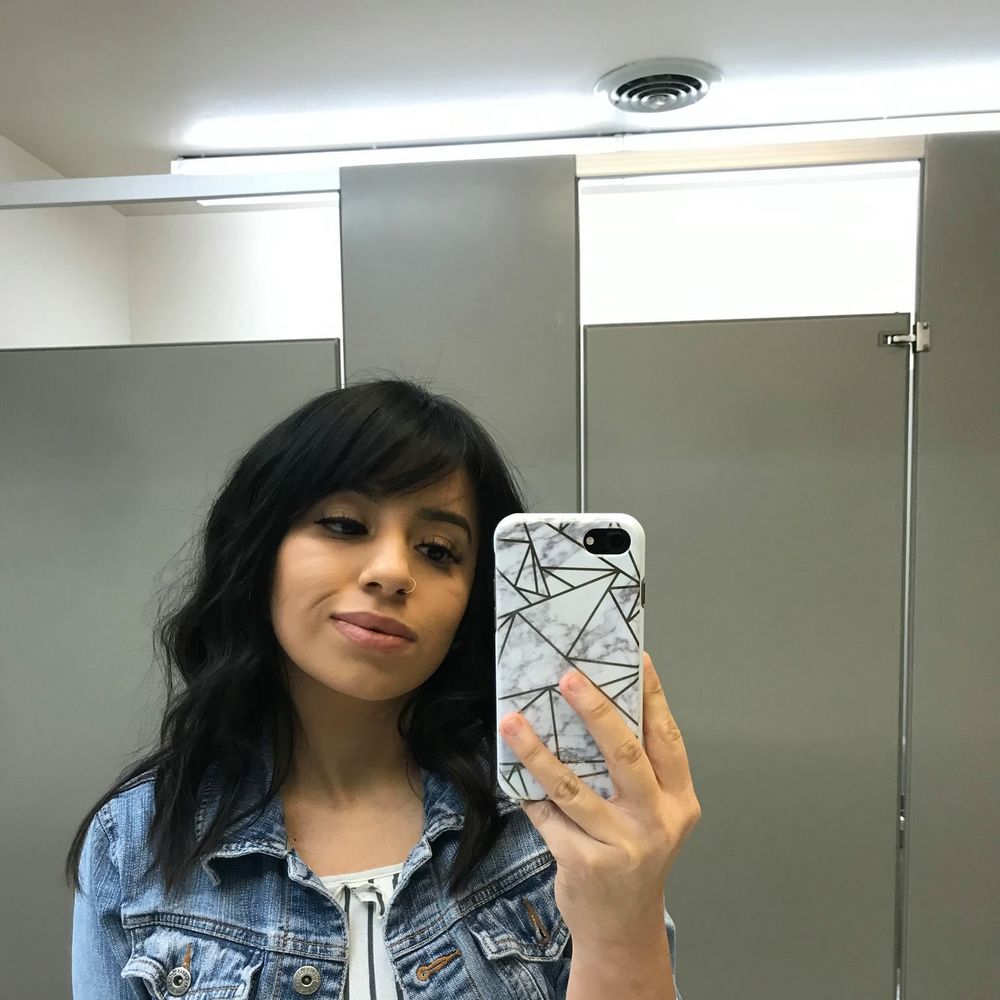 Meet your Posher, Areli